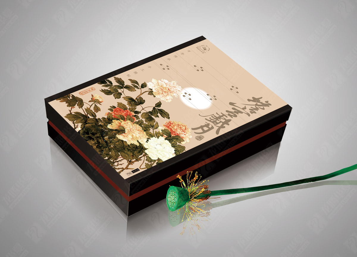 龙腾正在设计古蔺镇牌坊口吴家月饼包装 龙腾正在设计古蔺镇牌坊口吴家月饼包装